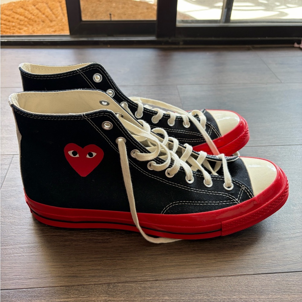 COMME DES GARCONS
x Converse Men's PLAY Chuck 70 High-Top Sneakers Black